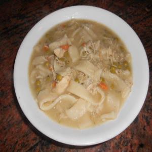 GREAT OLD FASHIONED CHICKEN AND DUMPLINGS image