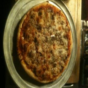 Easy Cast Iron Pizza Recipe_image