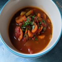Old-Fashioned Vegetable Soup image
