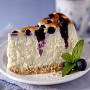 BLUEBERRY CROWN CHEESECAKE image