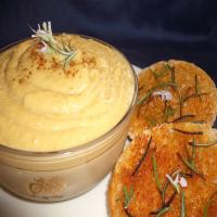 Jerusalem Artichoke Hummus With Rosemary Bruschetta_image