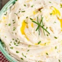 Crock Pot Sour Cream and Chive Mashed Potatoes_image