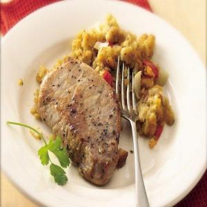 Slow Cooker Pork Chops with Cheesy Corn Bread Stuffing_image