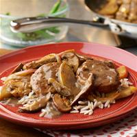 Pork with Apples and Mushrooms_image