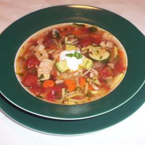 Yucatan-Style Turkey and Vegetable Soup_image