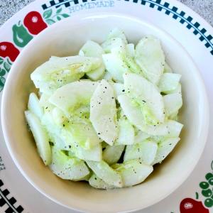 Victoria's Cucumber Salad_image