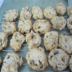 Chewy Chocolate Chip Oatmeal Raisin Cookies Recipe - (4.5/5)_image