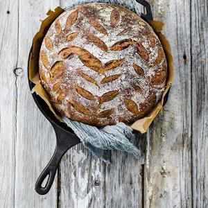 Classic French Boule Recipe with Poolish_image