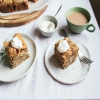 Crumbly Apple Coffee Cake_image