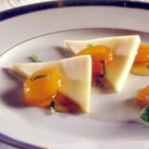 Monterey Jack with Apricots, Honey and Mint_image