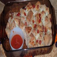 Rip It and Dip It Pizza Bread image