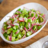Smashed Cucumber Salad with Mint_image