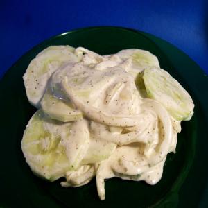 Healthy Exchanges Creamy Cucumbers_image