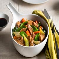 Chinese-Style Vegetable and Veal Stew_image