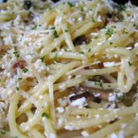 Old Spaghetti Factory Garlic Mizithra_image