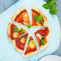 Pizza with homemade sauce_image