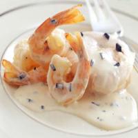 Poached Salmon with Truffles and Shrimp in Cream Sauce_image