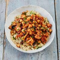Sicilian cauliflower & chickpea stew with fluffy couscous_image