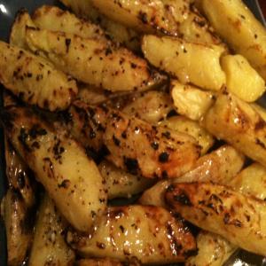 Grilled Potatoes With Butter and Garlic Glaze image