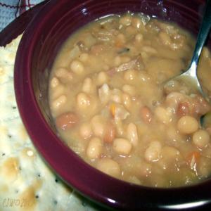 Quick Bean and Bacon Soup_image