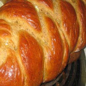 Taste of Louisiana Spiced Bread Braid_image