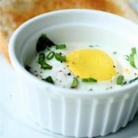 Oven-Coddled Eggs with Mashed Potatoes and Herbs image