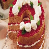 Low-Fat Chocolate Angel Cake with Raspberry-Orange Sauce_image