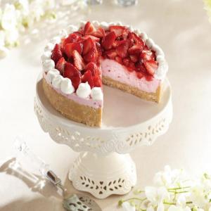 Strawberry Cream Cheese Mousse Tart image