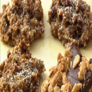 Old-Fashioned Spiced Fruit Cookies image