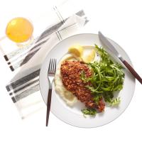 Pretzel-Crusted Chicken Cutlets with Cauliflower Purée and Arugula_image