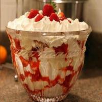 Strawberry Angel Food Trifle_image