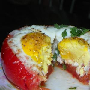 Eggs in Tomato Cases_image