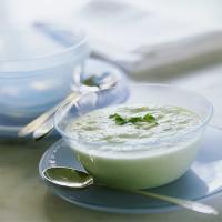 Cool Cucumber and Dill Soup_image