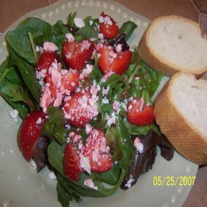 Strawberry and Stilton Salad image