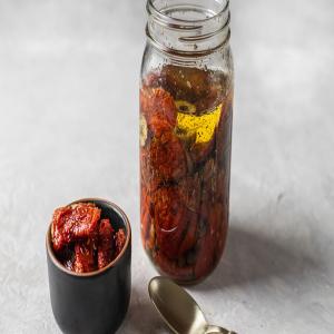 Sun-Dried Tomatoes in Olive Oil Recipe_image