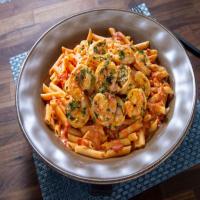 Pasta with Vodka Sauce and Shrimp_image