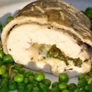 Stuffed Chicken with Pastry Crust_image