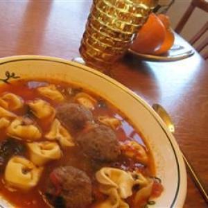 Italian Meatball and Cheese Tortellini Soup_image