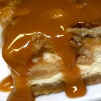 Cheesecake Factory Warm Caramel Topped Apple Cheesecake_image