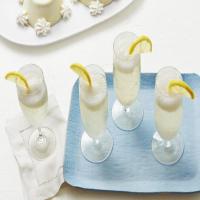 Prosecco and Lemon Sorbet Cocktail image