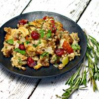 Mom's Sausage and Cranberry Stuffing_image