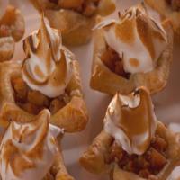 Apple Puffs with Meringue_image