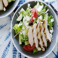 Greek Salad with Oregano Marinated Chicken_image