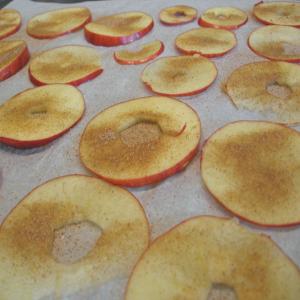 Cinnamon Apple Crisps image