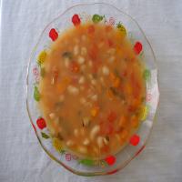 Greek Fasolatha (Navy Bean Soup)_image