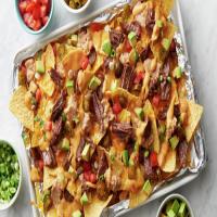 Slow-Cooker Beef Barbacoa Nachos with Queso_image