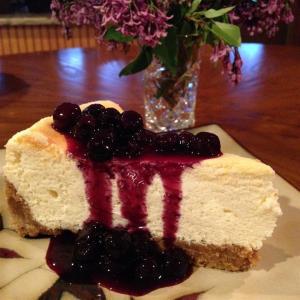 Lemon Souffle Cheesecake with Blueberry Topping_image