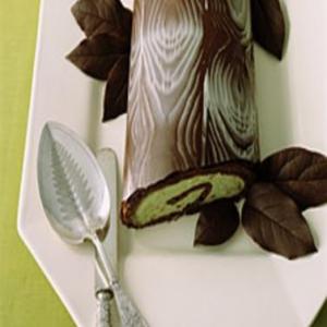 Pistachio-Chocolate Buche de Noel_image