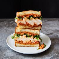 Muhammara Chicken Sandwiches_image