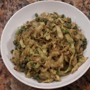 Aarsi's Ultimate Cabbage and Peas_image